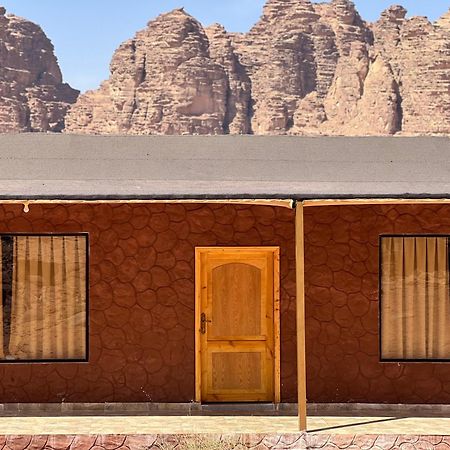 Rum Royal Flower Luxury Camp Wadi Rum Exterior foto